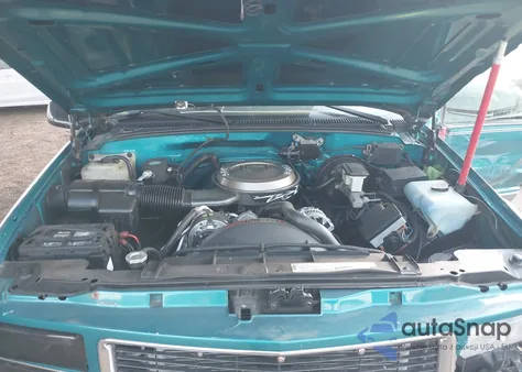 1995 GMC Sierra C1500 from USA, damaged, VIN 1GTEC14H3SZ524194